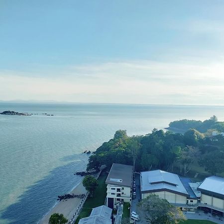 טנג'ונג בונגא Rainbow Paradise At Tanjung Bungah מראה חיצוני תמונה