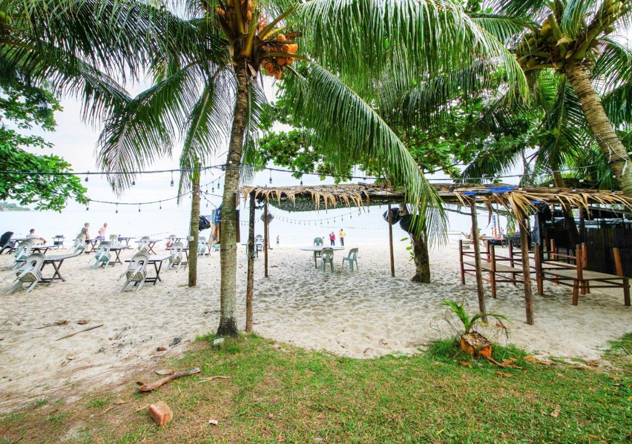 טנג'ונג בונגא Rainbow Paradise At Tanjung Bungah מראה חיצוני תמונה