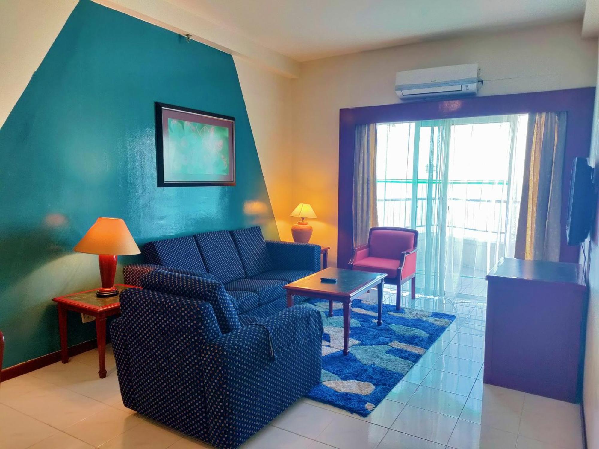 טנג'ונג בונגא Rainbow Paradise At Tanjung Bungah מראה חיצוני תמונה